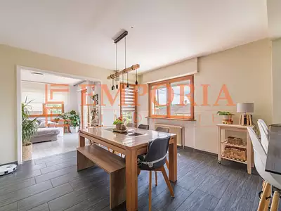Maison, 156 m²