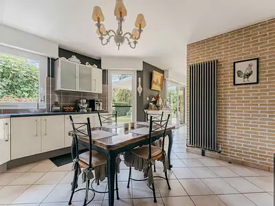 Maison, 165 m²