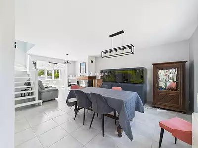 Maison, 144 m²