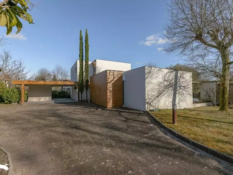 Maison, 217 m²