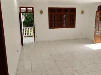 Maison, 148 m²