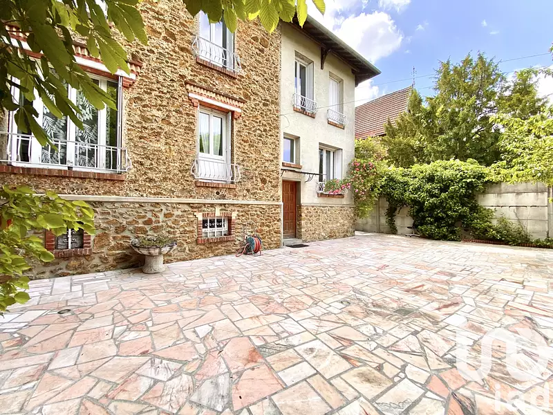 Maison, 145 m²