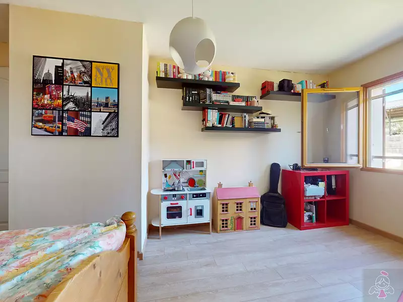 Maison, 115,2 m²