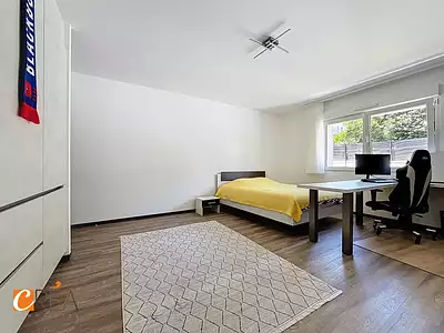 Immeuble, 335 m²