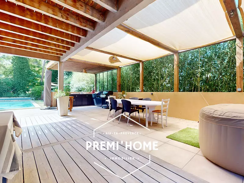 Maison, 170 m²