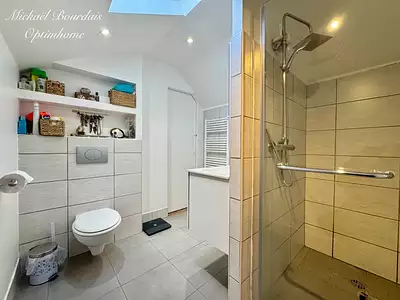 Maison, 210 m²