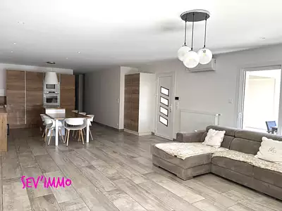Maison, 116 m²