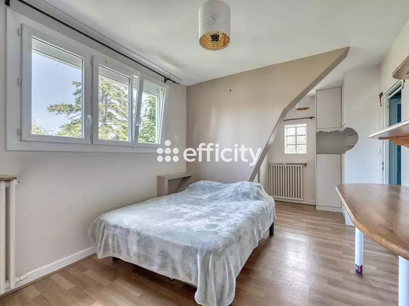 Maison, 165 m²