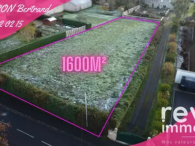 Terrain, 1 600 m²