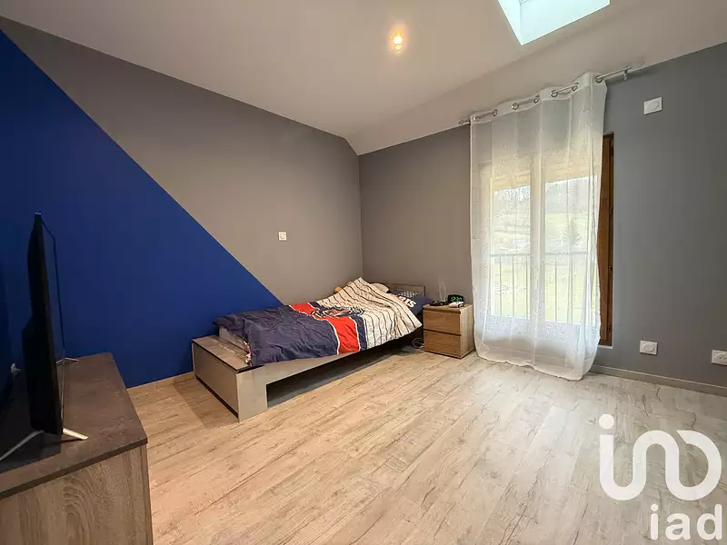 Maison, 210 m²
