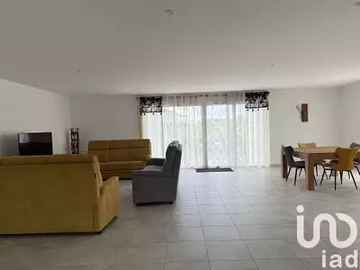 Maison, 325 m²