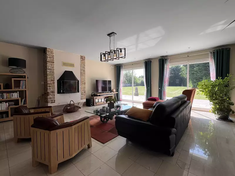 Maison, 260 m²