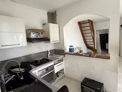 Immeuble, 120 m²