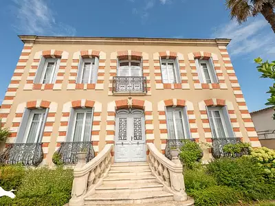 Maison, 335 m²