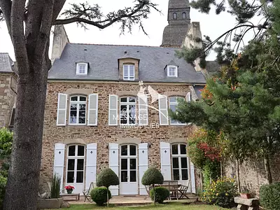 Maison, 230 m²