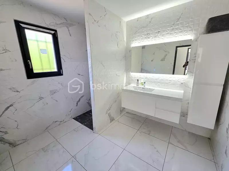 Maison, 92 m²
