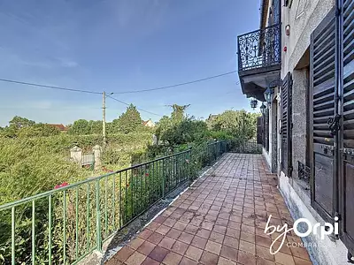 Maison, 210 m²