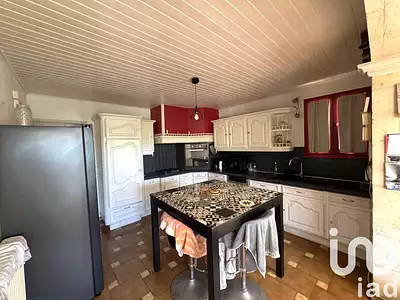 Maison, 185 m²