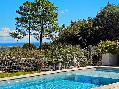 Maison, 160 m²