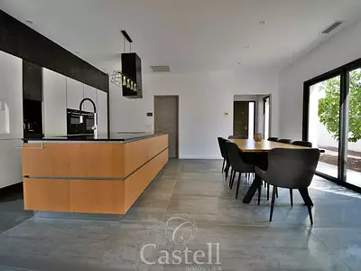 Maison, 137 m²