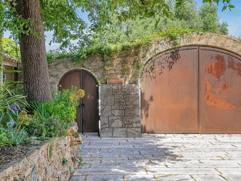 Immeuble, 204,22 m²