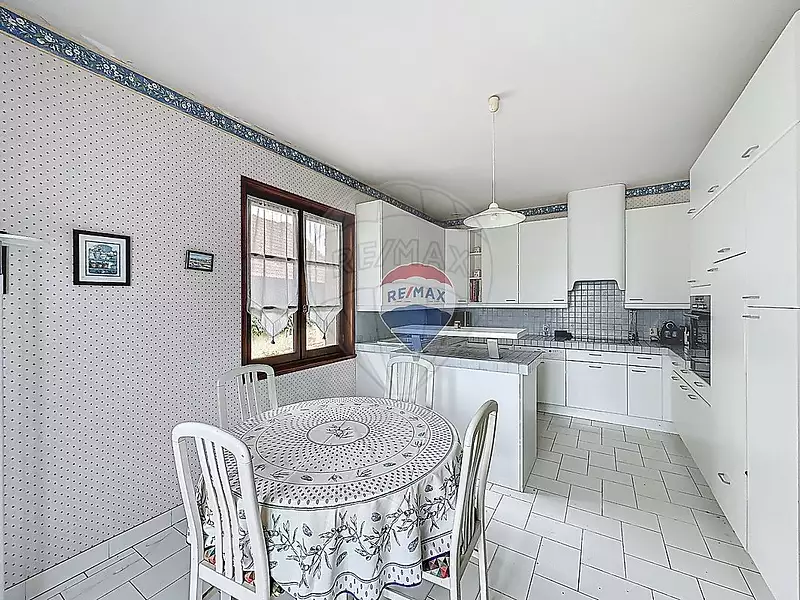 Maison, 148 m²