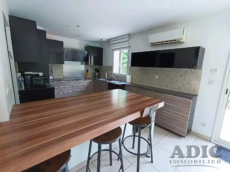 Maison, 160 m²