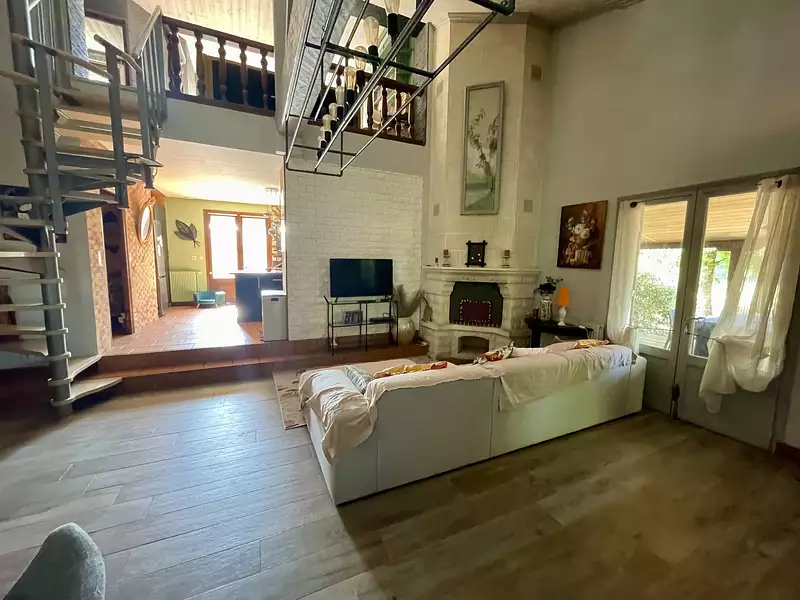 Maison, 231 m²
