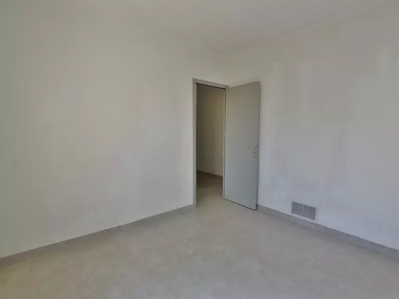 Maison, 83 m²