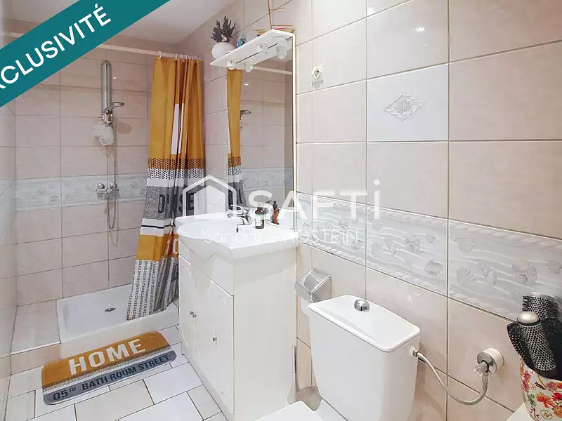 Immeuble, 345 m²