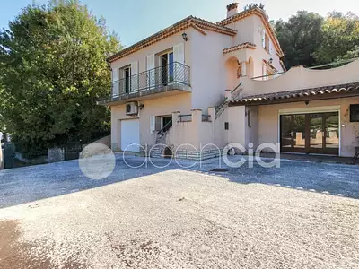 Maison, 150 m²