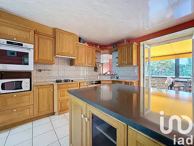 Maison, 167 m²