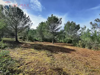 Terrain, 2 760 m²