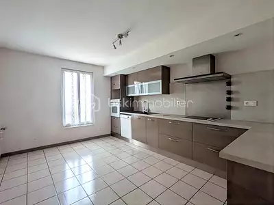 Maison, 186 m²