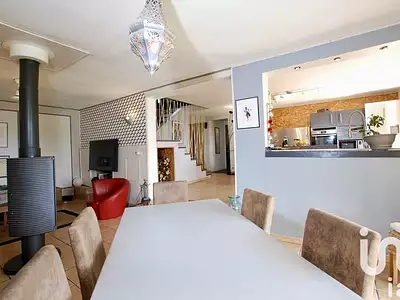 Maison, 161 m²