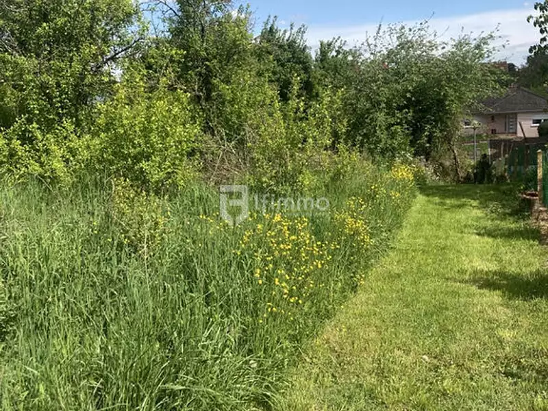 Terrain, 1 094 m²