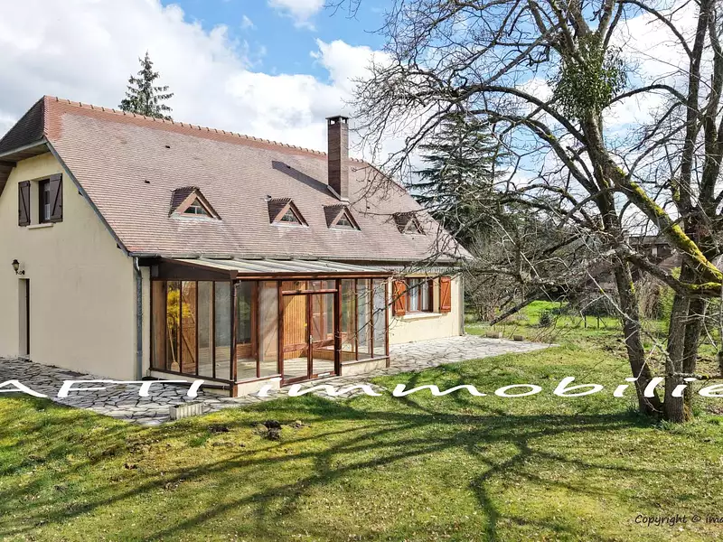Maison, 198 m²