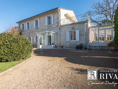 Maison, 310 m²