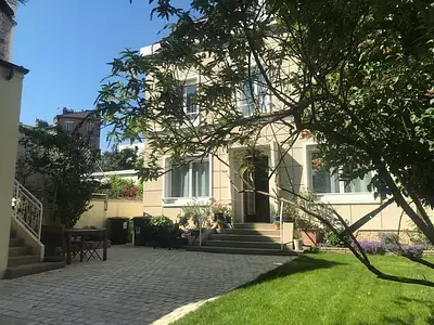 Maison, 210 m²