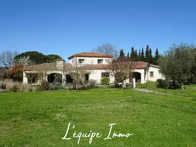 Maison, 238 m²