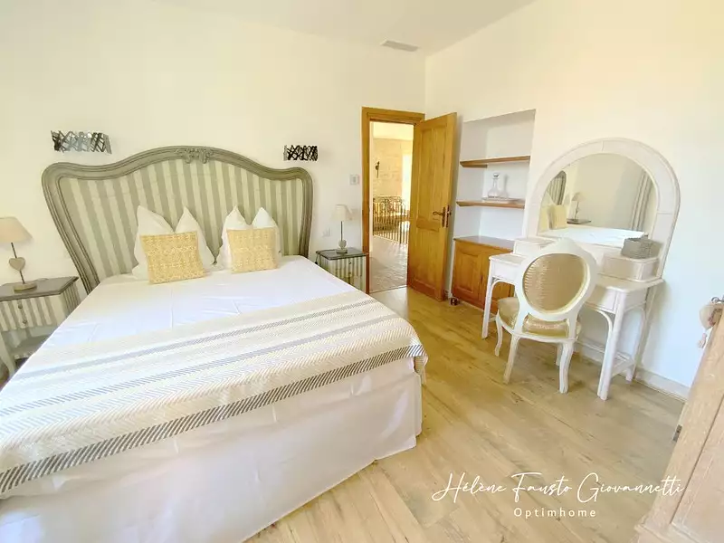 Maison, 175 m²