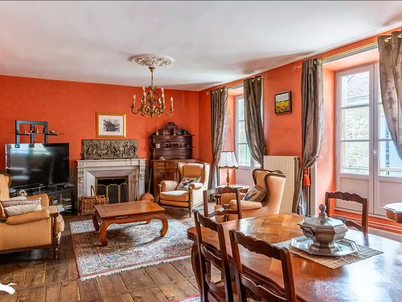 Maison, 220 m²
