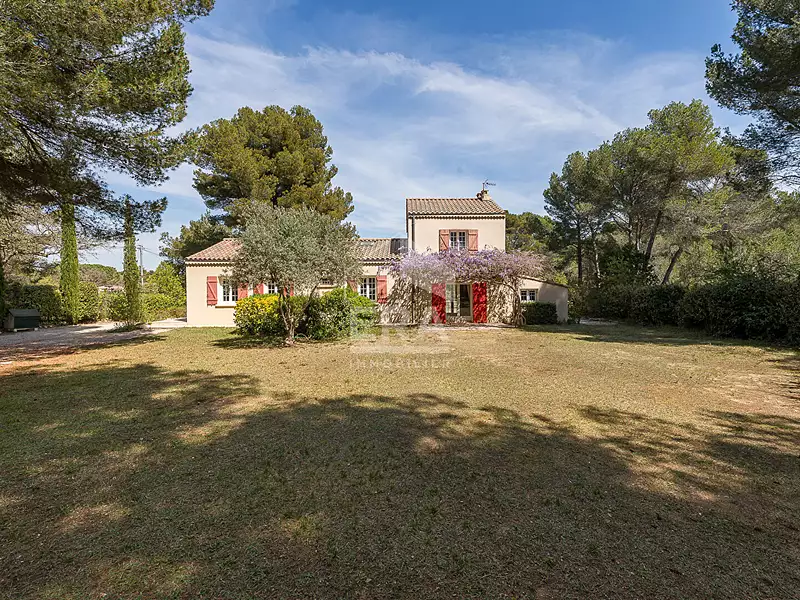 Maison, 145 m²