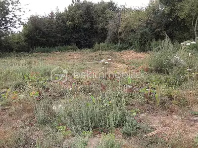 Terrain, 620 m²