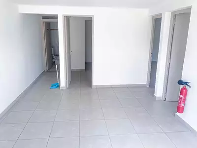 Divers, 60 m²