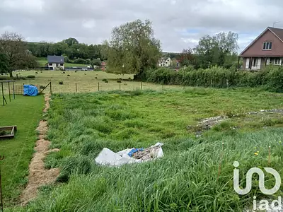 Terrain, 701 m²
