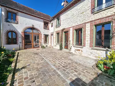 Maison, 164 m²