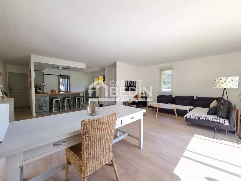 Maison, 121 m²