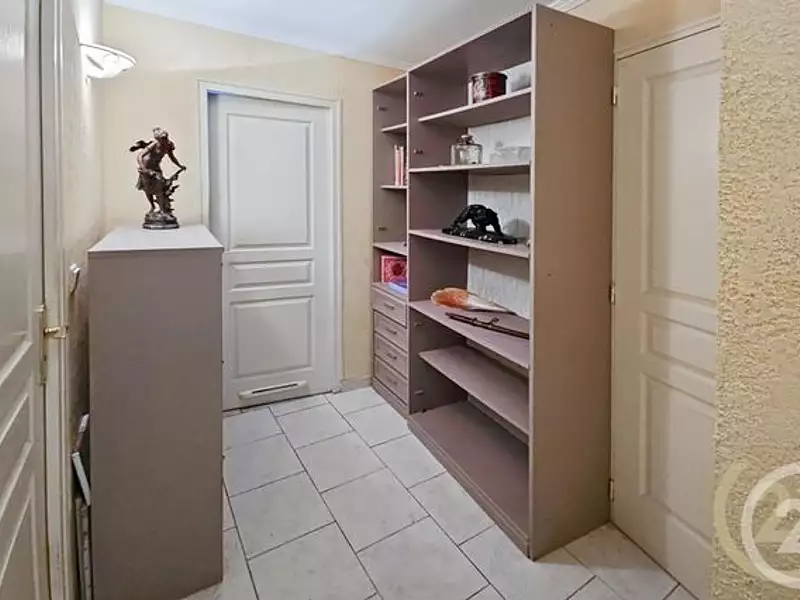Maison, 143 m²