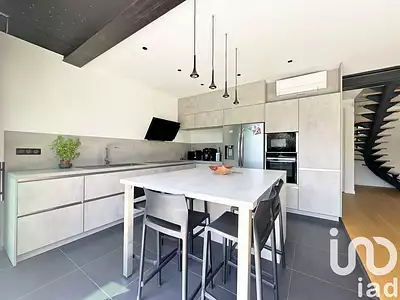 Maison, 280 m²